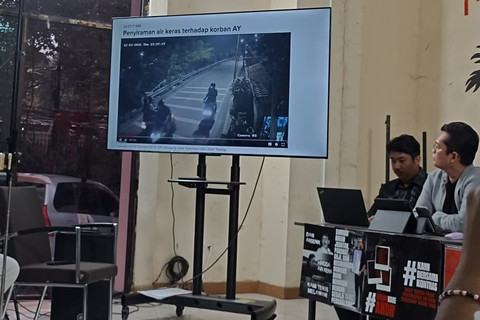 Konferensi pers "Perkembangan Situasi Serangan Air Keras terhadap Andrie Yunus: Tangkap dan Jerat Pelaku Percobaan Pembunuhan Berencana Sekarang!" di Kantor YLBHI, Jakarta, Rabu (18/3/2026). Foto: Nauval Pratama/kumparan