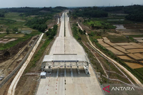 Foto udara Gerbang Tol Bojongmangu pada Ruas Jakarta-Cikampek Selatan di Kabupaten Bekasi akan beroperasi secara fungsional pada arus balik Lebaran tahun 2026. Foto: Pradita Kurniawan Syah/ANTARA