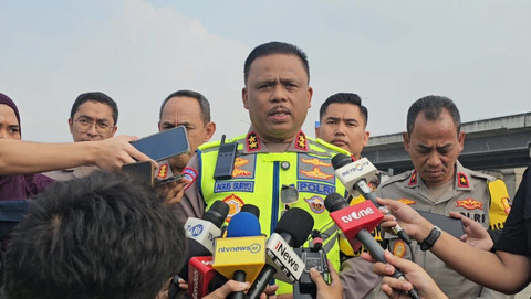 Kakorlantas Irjen Pol Suryo Nugroho di Km 29 tol Jakarta-Cikampek, Cikarang Utara, Jumat (20/3).  Foto: Rayyan/Kumparan
