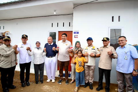 Mendagri Tito Karnavian dalam acara Penyerahan Kunci Tahap Satu 120 Unit Hunian Tetap untuk Rakyat Korban Bencana di Kabupaten Tapsel, Sumatera Utara, Jumat (27/3/2026). Foto: Dok. Satgas PRR