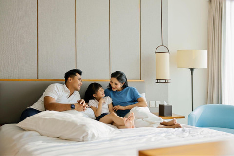 Aktivitas keluarga di Resinda Hotel Karawang. Foto: Dok. Padma Hotels