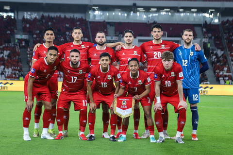 Timnas Indonesia berfoto sebelum pertandingan FIFA Series 2026 antara Timnas Indonesia vs Saint Kitts and Nevis di Stadion Gelora Bung Karno, Jumat (27/3/2026). Foto: Iqbal Firdaus/kumparan