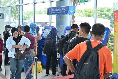Sebanyak 60 persen dari total 898.864 pemudik dari Sumatera sudah menuju ke Jawa. Foto: ASDP.