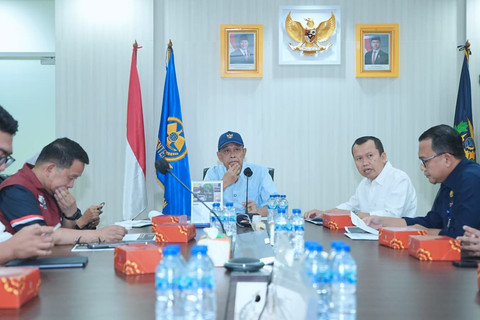Wamensos Agus Jabo saat meninjau calon lokasi Sekolah Rakyat di PPSDMAP Kementerian Perhubungan, Kabupaten Bogor, Sabtu (28/3/2026). Foto: Dok. Kemensos