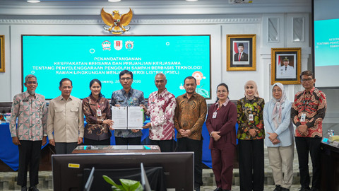 Penandatanganan Nota Kesepahaman (MoU) dan Perjanjian Kerja Sama (PKS) antara Pemerintah Provinsi Jawa Tengah, Kota Semarang, dan Kabupaten Kendal di Semarang (28/3/2026). Foto: dok. kemenlh