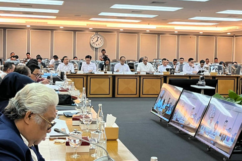 Suasana rapat Komisi XIII dengan Wakil Menteri Hukum Eddy Hiariej di Kompleks Parlemen, Senayan, Jakarta, Senin (30/3/2026). Foto: Nasywa Athifah/kumparan