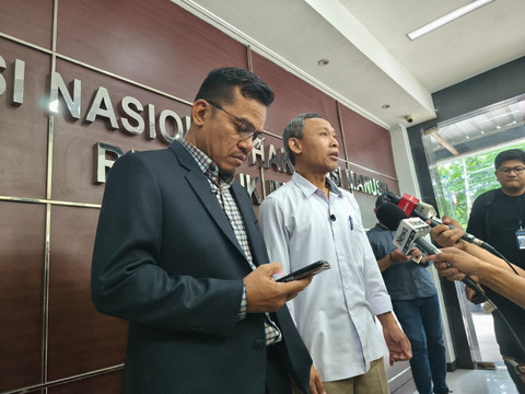 Konferensi pers Komnas HAM pasa permintaan keterangan dari Polda Metro Jaya terkait kasus penyiraman air keras Wakil Koordinator KontraS, Andri Yunus, di Kantor Komnas HAM, Jakarta Pusat, Senin (30/3/2026). Foto: Jeni Ritanti/kumparan