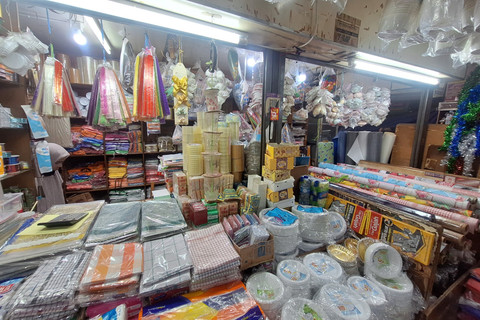 Toko Samjaya, Pasar Tebet Barat, Jakarta Selatan. Foto: Argya Maheswara/kumparan
