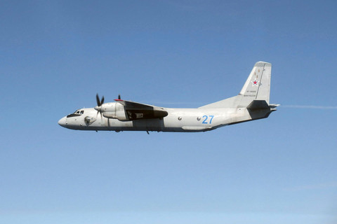 Pesawat Antonov An-26 Rusia yang dicegat AU Inggris. Foto: UK MOD