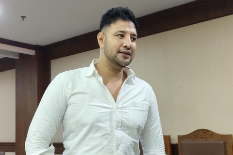 Ammar Zoni di Pengadilan Negeri Jakarta Pusat, Kamis (2/4/2026). Foto: Salsha Okta Fairuz/kumparan