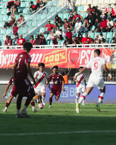 PSM Makassar vs Persis Solo dalam laga lanjutan Super League 2025/26 di Stadion Gelora BJ Habibie, Sulsel, pada 4 April 2026 Foto: Dok. Instagram @persisofficial