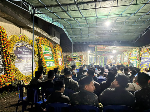 Suasana rumah duka Serka Muhammad Ichwan di Kabupaten Magelang, Jawa Tengah, Sabtu (4/4/2026). Foto: Intan Alliva Khansa/kumparan