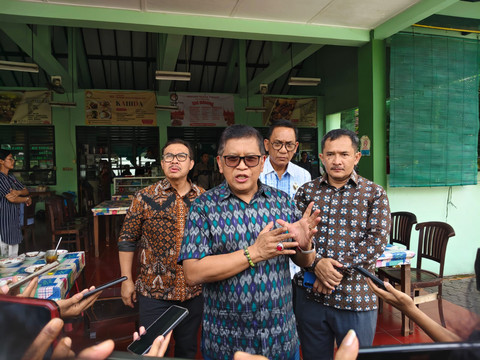 Sekjen PDI Perjuangan, Hasto Kristiyanto, di Balai Kota Yogyakarta, Kamis (9/4/2026). Foto: Arfiansyah Panji Purnandaru/kumparan