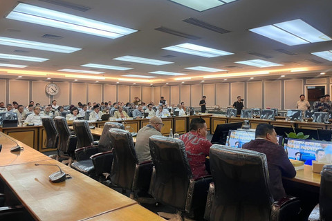 Suasana rapat kerja Komisi XIII DPR RI dengan Pemerintah terkait Pembicaraan Tingkat I Pengambilan Keputusan RUU PSDK di Kompleks Parlemen, Senayan, Jakarta, Senin (13/4/2026). Foto: Nasywa Athifah/kumparan