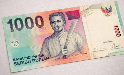 Anabella Sabrina. Uang kertas Rp 1.000 bergambar Kapitan Pattimura (emisl 2000). Dokumentasi pribadi, 2026