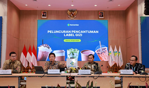 Menteri Kesehatan Budi Gunadi Sadikin di acara peluncuran aturan pencantuman label gizi Nutri Level pada kemasan. Foto: Dok. Kemenkes