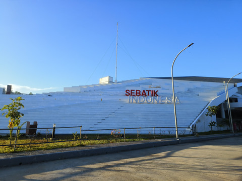 Pulau Sebatik. Foto: Tomy Plontoks/Shutterstock
