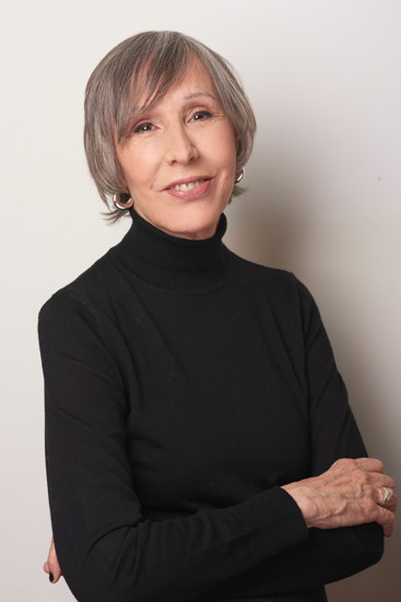 Ramos menemukan rekaman yang menghubungkan &Aacute;frica de las Heras dengan kematian dua pria di Uruguay.