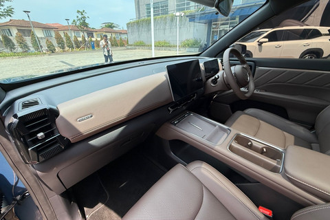 Wuling Eksion. Foto: Syahrul Ghiffari/kumparan