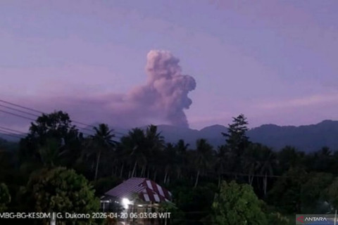 Ilustrasi Erupsi Gunung Dukono di Halmahera Utara, Maluku Utara Foto: ANTARA/HO-Badan Geologi  