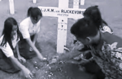 Makam salah satu pendiri Perkumpulan Strada, sumber: Dok. Strada.