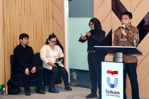 Wamendagri Akhmad Wiyagus dalam Kegiatan Advokasi Hak Pendataan Penyandang Disabilitas di Gedung Bangkit, Universitas Telkom, Bandung, Senin (20/4/2026). Foto: Kemendagri RI