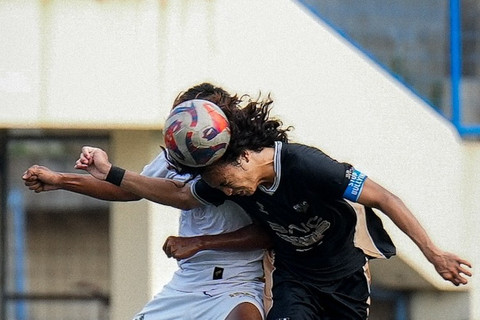 Dewa United U-20 melawan Bhayangkara FC U-20. Foto: Instagram/@dufc.development