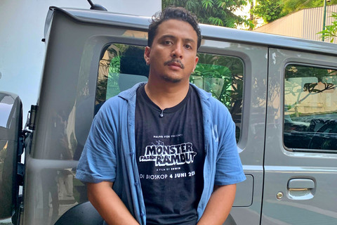 Musisi Sal Priadi saat ditemui di Kemang, Jakarta Selatan pada Senin (20/4/2026). Foto: Vincentius Mario/kumparan