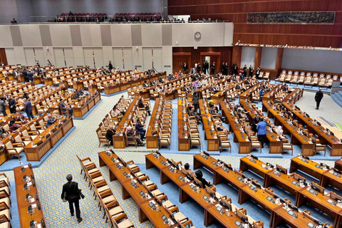 Suasana rapat paripurna penutupan masa sidang IV tahun 2025-2026 di Kompleks Parlemen, Senayan, Jakarta, Selasa (21/4/2026). Foto: Nasywa Athifah/kumparan