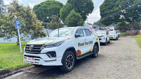 Road test B50 di Lembang hingga Cirebon, Selasa (21/4/2026). Foto: Ave Airiza Gunanto/kumparan