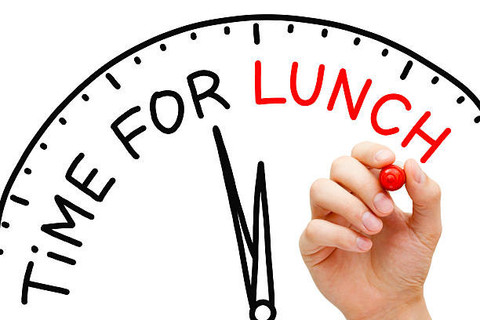 Ilustrasi Melewatkan Makan Siang, Sumber:IStockphoto/IvelinRadkov