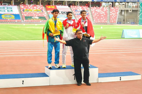 Yad Hafizudin meraih emas di nomor 1.500 putra 86th Singapore Open Track & Field Championships 2026. Foto: ANTARA/HO-PB PASI