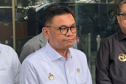 Gubenur Lemhanas Ace Hasan Syadzily saat mendatangi KPK, Jakarta Selatan, Kamis (23/4/2026). Foto: Rayyan/Kumparan