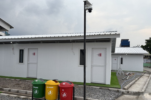 Hunian Sementara (Huntara) kawasan Senen, Jakarta Pusat (23/4/2026). Foto: Kevin Daniel/kumparan