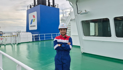 Roro Anka N. R., awak Kapal Pertamina Gas Dahlia. Foto: Nabila Ulfa/kumparan
