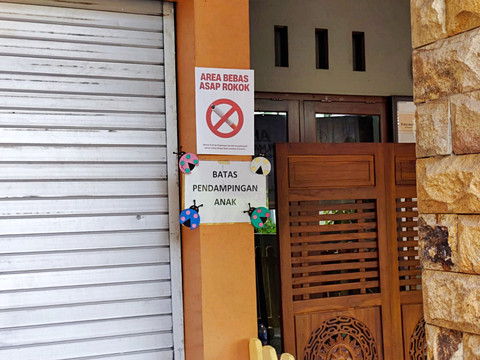 Suasana Daycare Little Aresha di Umbulharjo, Kota Yogyakarta yang digerebek polisi terkait kasus kekerasan dan penelantaran anak. Foto: Panji/kumparan