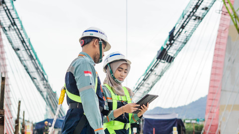 Ilustrasi pekerja PT Wijaya Karya (Persero) Tbk (WIKA). Foto: WIKA