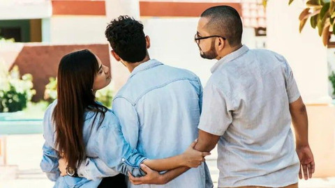 Foto ilustrasi. Secara umum, dalam kasus di mana seorang perempuan melepaskan lebih dari satu sel telur, dan jika hanya satu yang dibuahi, maka sel telur lainnya akan cepat menua kemudian mati.