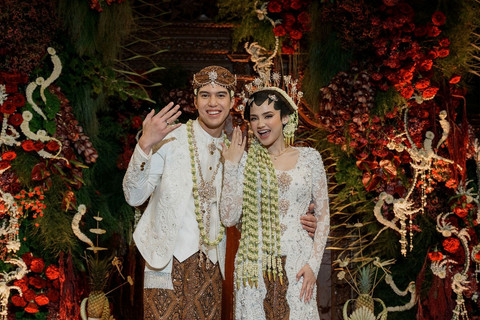 Pernikahan El Rumi dan Syifa Hadju di Jakarta, Minggu (26/4/2026). Foto: Bridestory