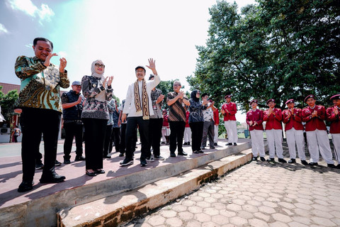 Menteri Sosial Saifullah Yusuf (Gus Ipul) meninjau SRMA 32 di Lampung Selatan, Minggu (26/4/2026). Foto: Kemensos RI