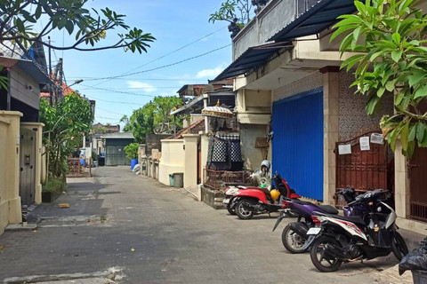 Situasi lingkungan kos tempat para pemuda pesta miras di Kota Denpasar. Foto: Dok. Istimewa