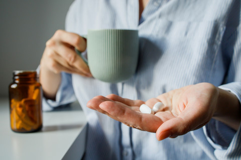 Ilustrasi obat. Foto: elifilm/Shutterstock