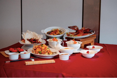 Set menu cita rasa masakan Chinese klasik oleh Crystal Sapphire Restaurant di Grand Mercure Solo Baru. Foto: Dok.Istimewa