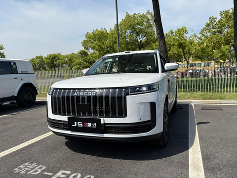 Jaecoo J5 SHS-H VPD. Foto: Fitra Andrianto/kumparan