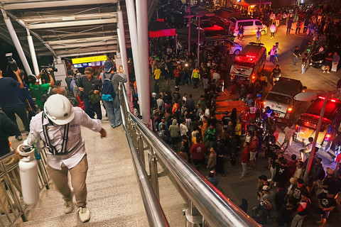 Stasiun Bekasi Timur, Bekasi, Jawa Barat, Senin (27/4/2026). Foto: Paramayuda/ANTARA FOTO