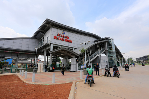 Stasiun Bekasi Timur. Foto: Dhodi Syailendra/Shutterstock