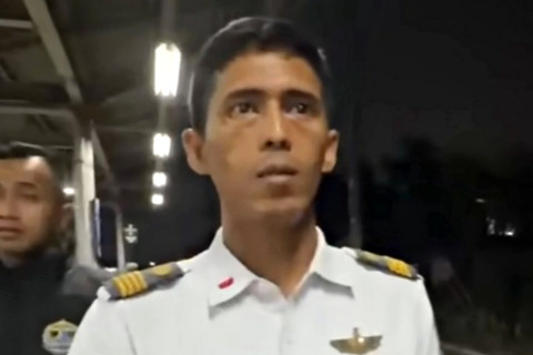 Masinis KA Argo Bromo Anggrek, Nofiandri, usai tabrakan KA vs KRL di Stasiun Bekasi Timur, Senin (27/4/2026). Foto: Dok. Trainspotter ID