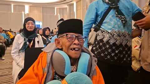 Mbah Marji jemaah haji berusia 103 tahun asal Yogyakarta yang akan melaksanakan ibadah haji tahun ini. Foto: Dok. Kanwil Kemenhaj DIY