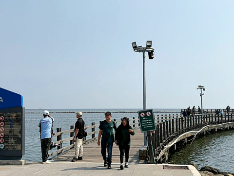 Suasana Ancol di hari terakhir long weekend, Minggu (3/5/2026). Foto: Kevin Daniel/kumparan