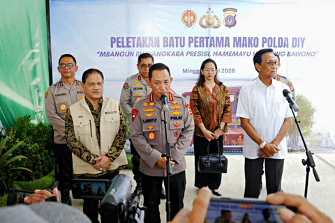 Kapolri Jenderal Listyo Sigit Prabowo saat menghadiri acara Peletakan Batu Pertama Mako Polda DIY. Foto: Dok. Polri